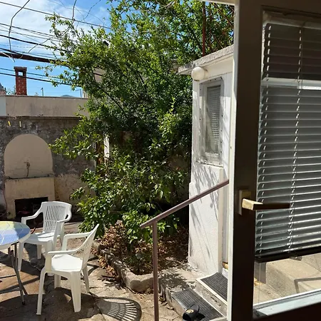 Βίλα Bajatova Heritage House With Private Courtyard *